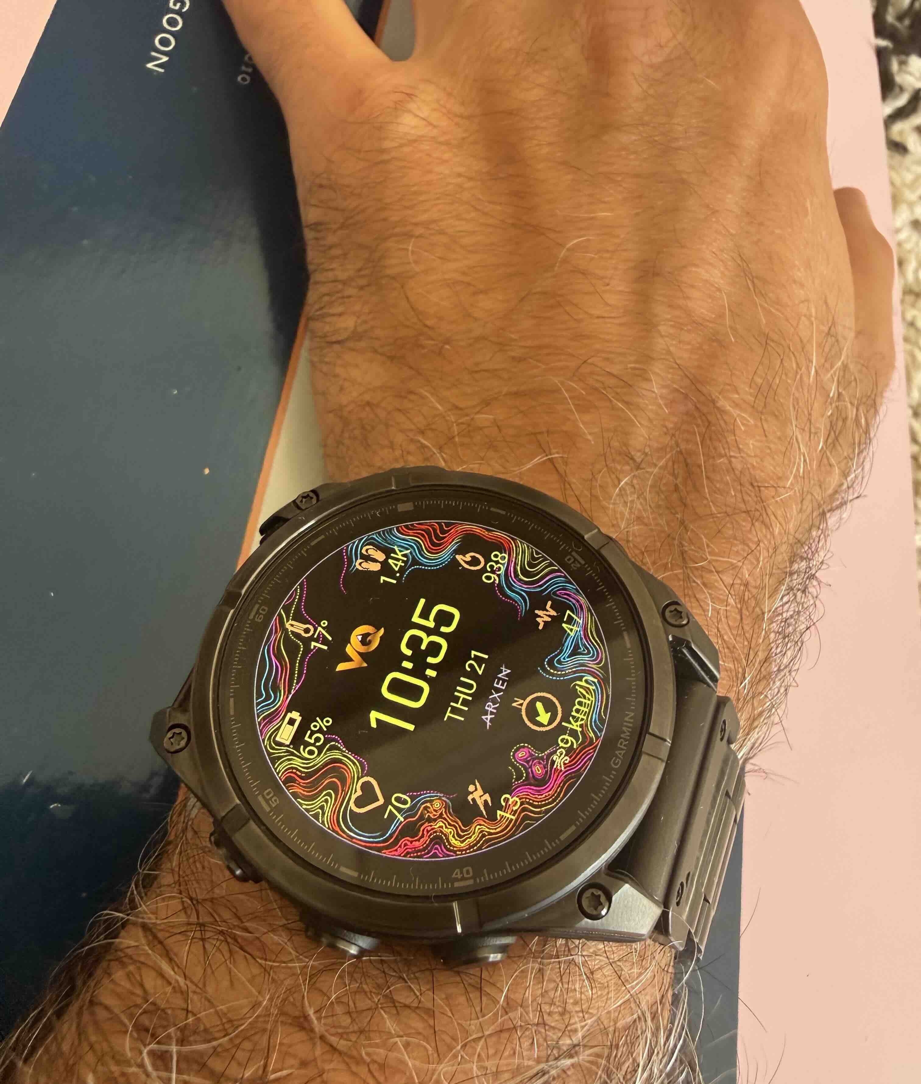 Vida Quechua watchface on Fenix, on Forerunner Pink Cocoon packaging
